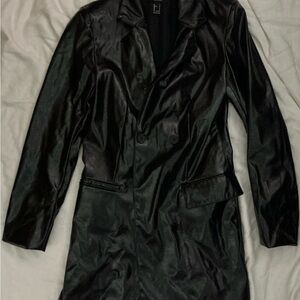 Forever 21 Women’s Shiny Black Trench Coat